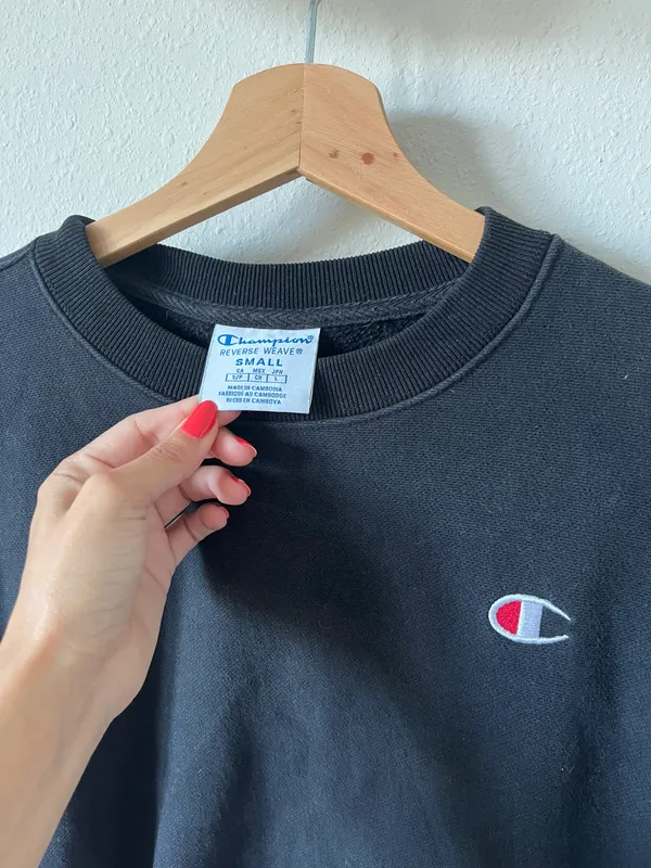 Champion Cropped Crew Neck Sweatshirt - Image 2