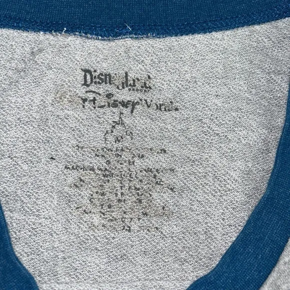 5/$30 🎈 Disney medium Ariel little mermaid pullover‎ sweatshirt - Image 5