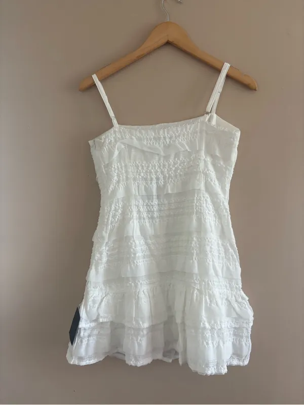 Lulus Emele White Textured Tiered Mini Dress Size Small NWT Sleeveless Feminine - Image 5