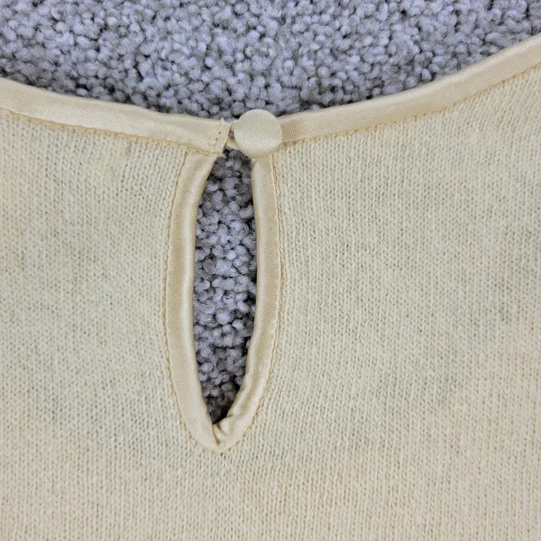 Banana Republic Sweater Vest Womens S Yellow Wool Angora Blend Flower Detail‎ - Image 12