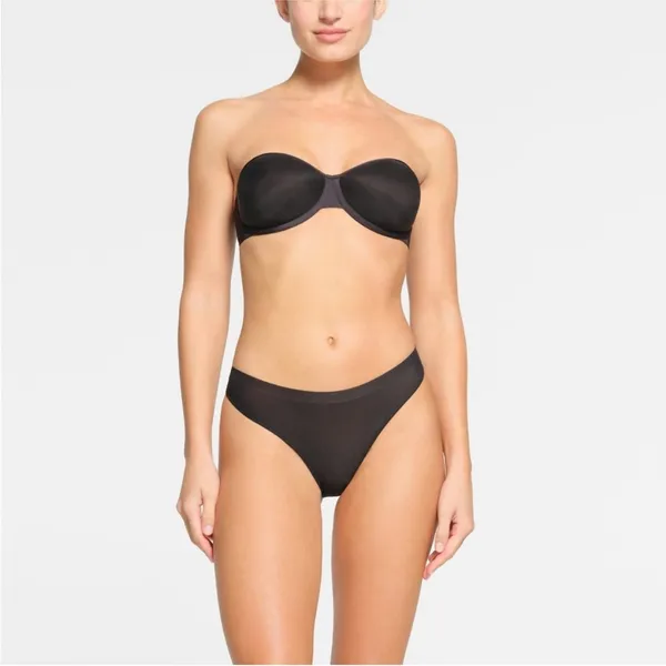 NWT SKIMS Weightless Strapless Bra in Onyx‎ 40C - Image 3