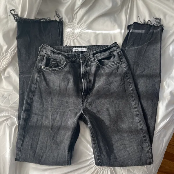 90s Split Jeans - Image 2