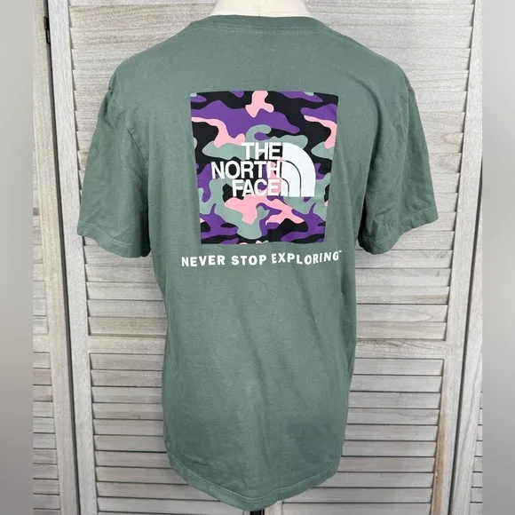 THE NORTH FACE Women's 100% Cotton T-Shirt Army. Green with Camo Back-Medium - Image 2