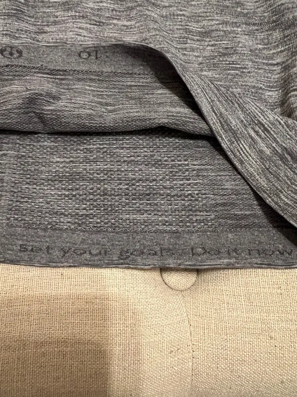 Lululemon Swiftly Short Sleeve Gray - Image 2