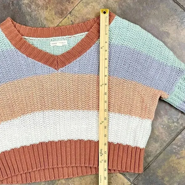 Aeropostale Pastel Block Color V-neck Knit Cropped Sweater Small - Image 3