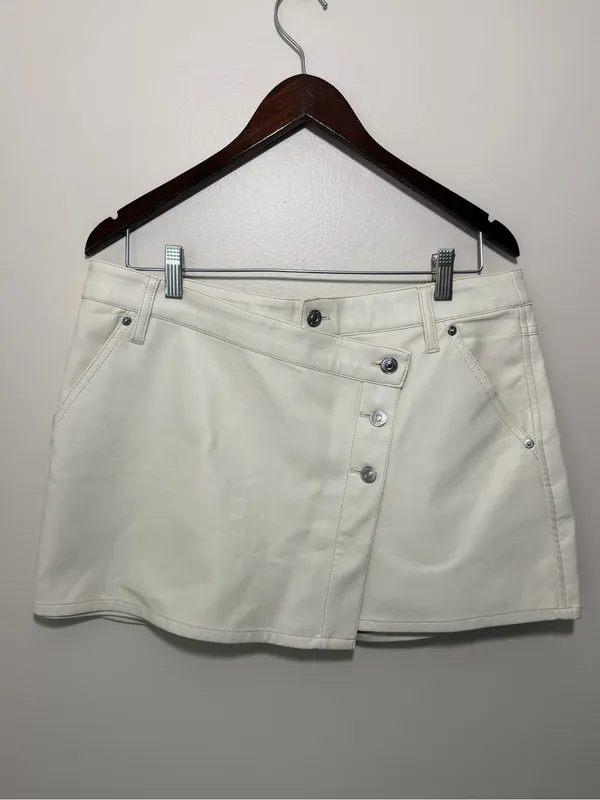 Free People We the Free Wynne Faux Leather Skirt Size 31 - Image 2