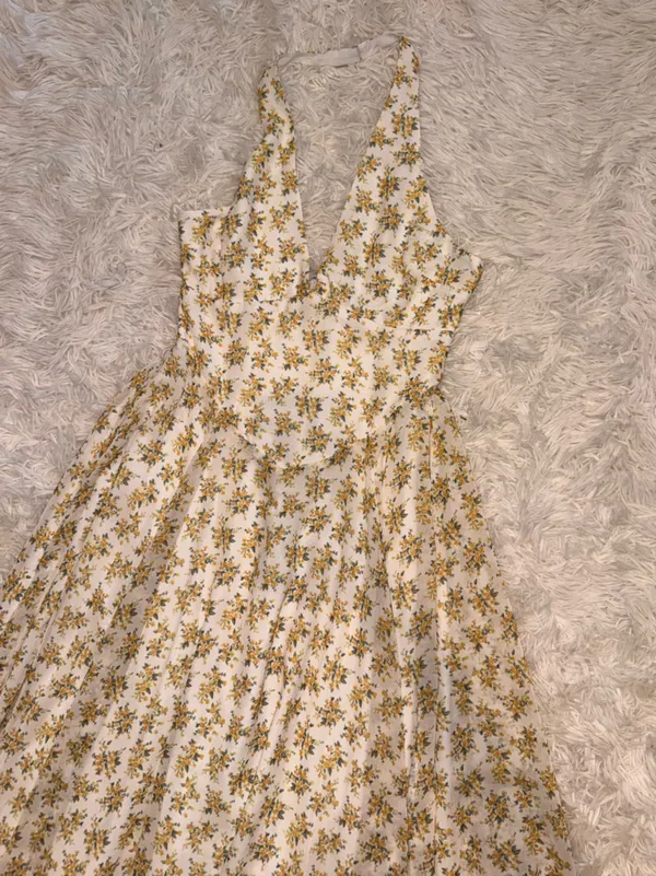 NEW HOUSE OF CB SOLADA Ivory Floral Print Georgette Halter Sz S plus cup - Image 7