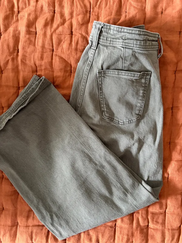 Universal Threads Jeans - Image 3