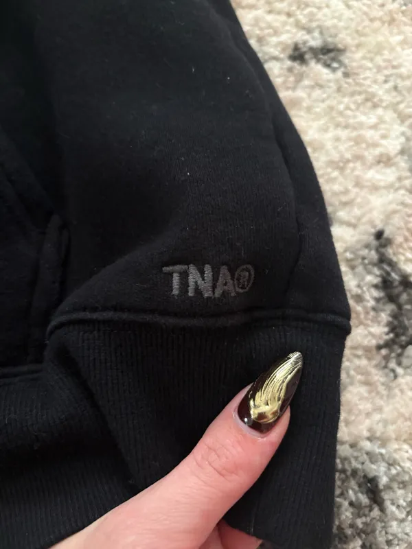 Aritzia TNA Cozy Fleece perfect fit Hoodie - Image 3