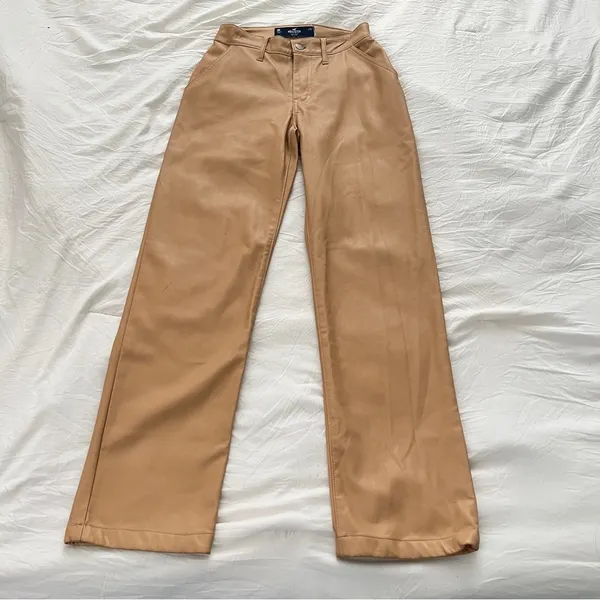 NEW Hollister high rise vegan leather bootcut Pants size 24 camel tan - Image 3