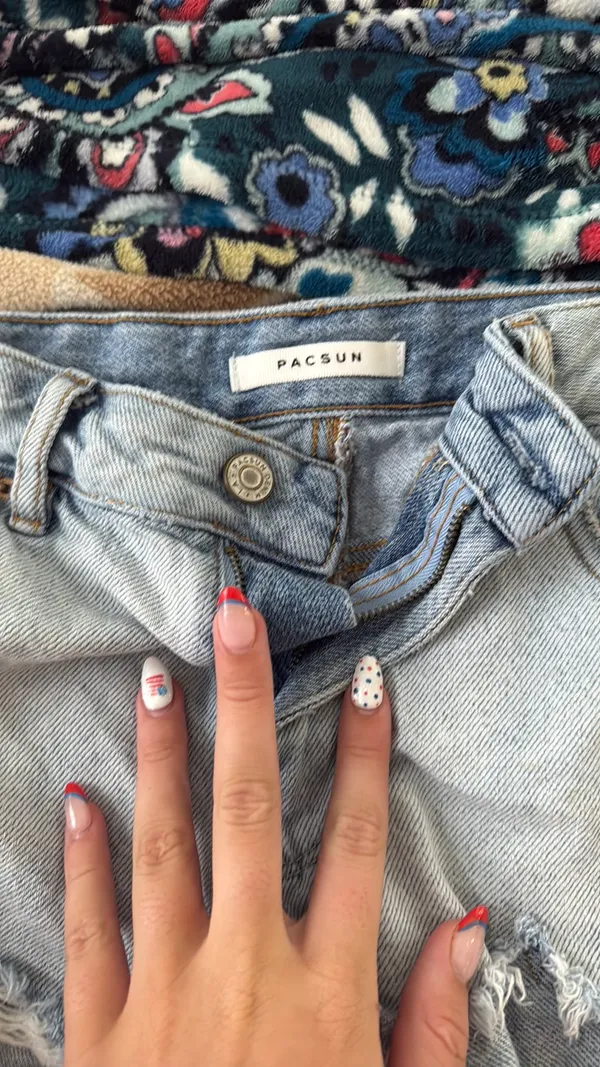 PacSun Jean Shorts High-Rise Festival Light Wash - Image 2