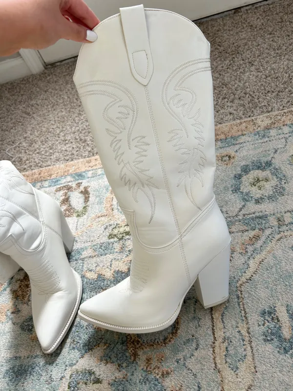 White Heeled Embroidered Cowgirl Boots - Image 2