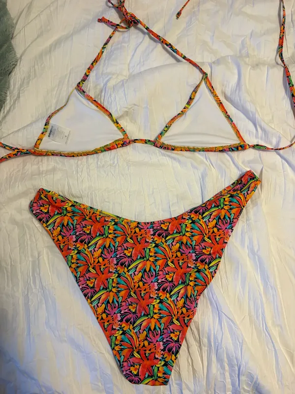 Bright Swimwear Bikini - Image 3