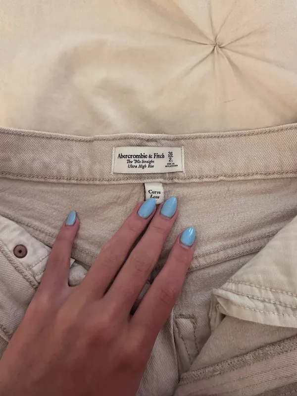 Abercrombie & Fitch The 90s Straight Ultra High Rise Curve Love Jeans - Image 2