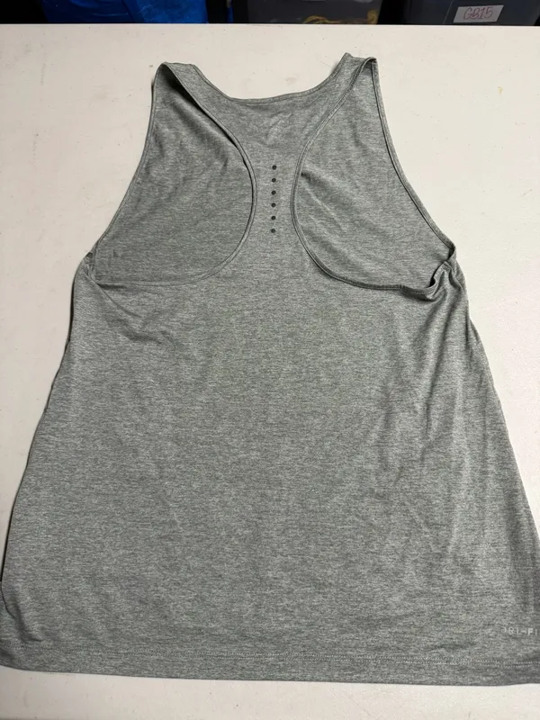 Nike Women’s Grey Athletic Tank Top with Swoosh Size Small EUC - Image 4