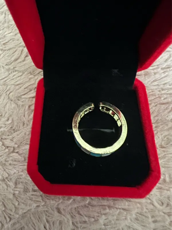 Gorgeous Golden Embellished Statement Adjustable Ring Size 7 - Image 3