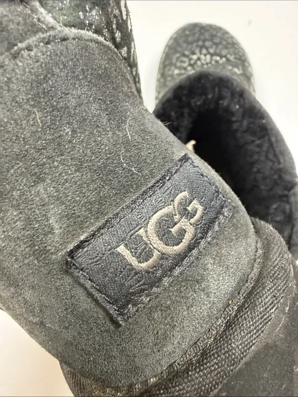 Ugg Classic Mini Snow Leopard Boots in Black S-611 Sz 9 - Image 6