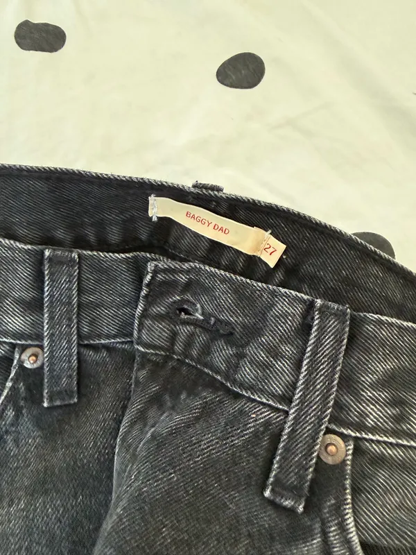 Levi’s Baggy Dad Jeans - Image 2