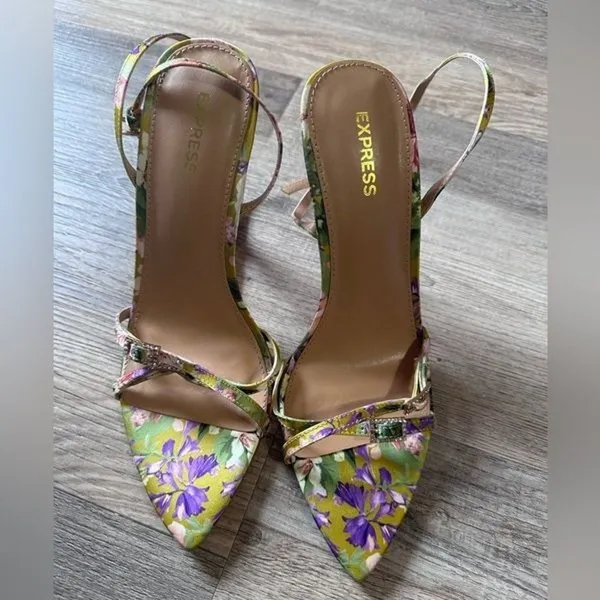 Express Floral Rhinestone Pointed-Toe Heeled Sandals – Size 7 - Image 3