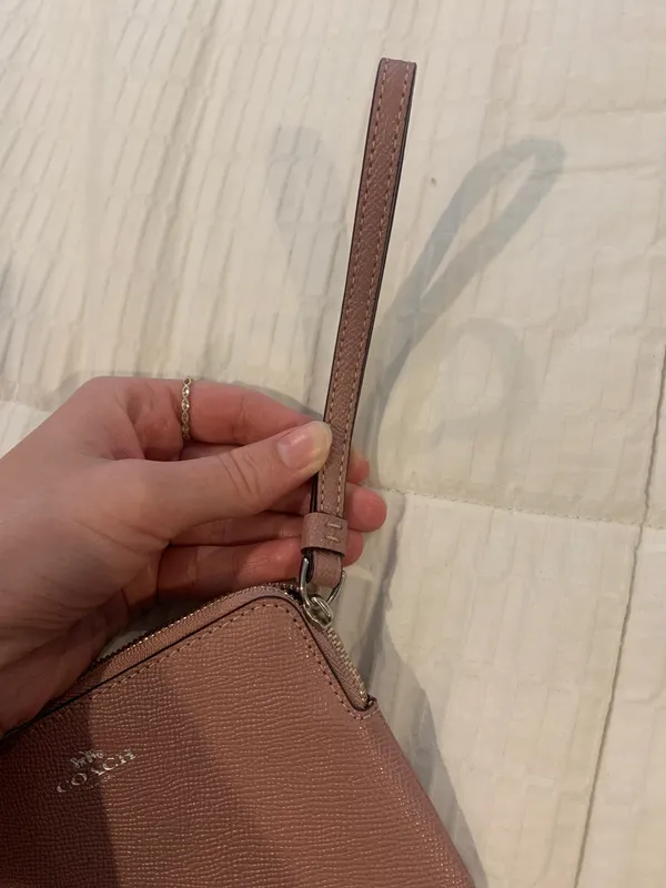 Coach Wallet Wristlet Leather - Image 7
