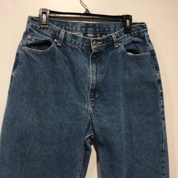 Crazy Horse Vintage High Waited Jeans - Image 2