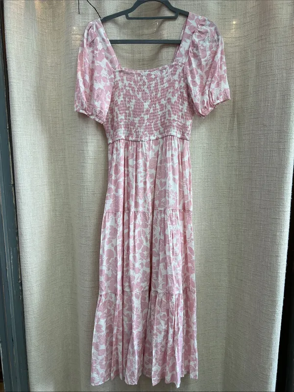 Soft Pink Floral Smocked Midi Dress Puff Sleeves Last One Size Medium - Image 11