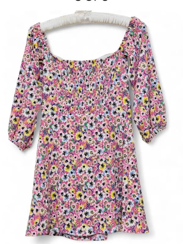 H&M Women’s Crinkle Cut Floral Print Off the Shoulders Quarter Sleeve Mini Dress - Image 11