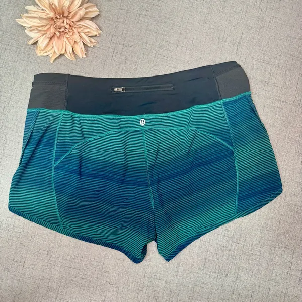 Lululemon Real Quick High Rise Athletic Shorts Simply Radiant Hunter Green Black - Image 4