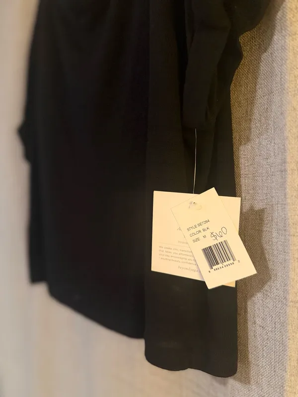Beyond Yoga | Black Short Sleeve Top | M - Image 4