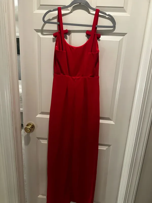Red Lulus Maxi Dress - Image 4