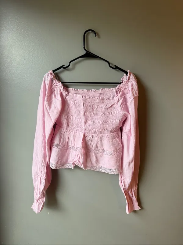 Celebrity Pink NWT Pink Smocked Ruffle Peplum Top Lace Cottagecore - Image 5