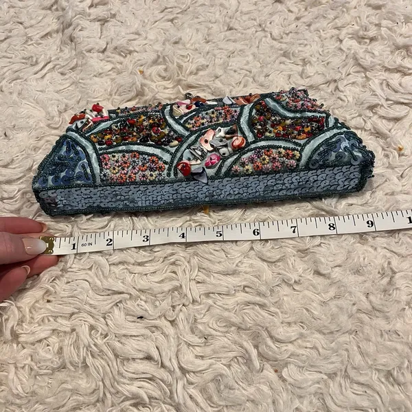 Hand Beaded Shell Clutch Purse Teal Blue Kiss Lock Evening Bag w/ Chain - Image 9