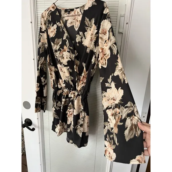 Prairie Daydream Washed Navy Blue‎ Floral Print Romper Size M - Image 13