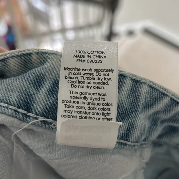 Super Cute Womens Pacsun Light Blue Low Rise Jeans - Image 7