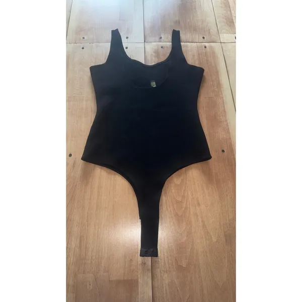Dance & Marvel Black Scoop Neck Sleeveless Thong Bodysuit‎ M - Image 4