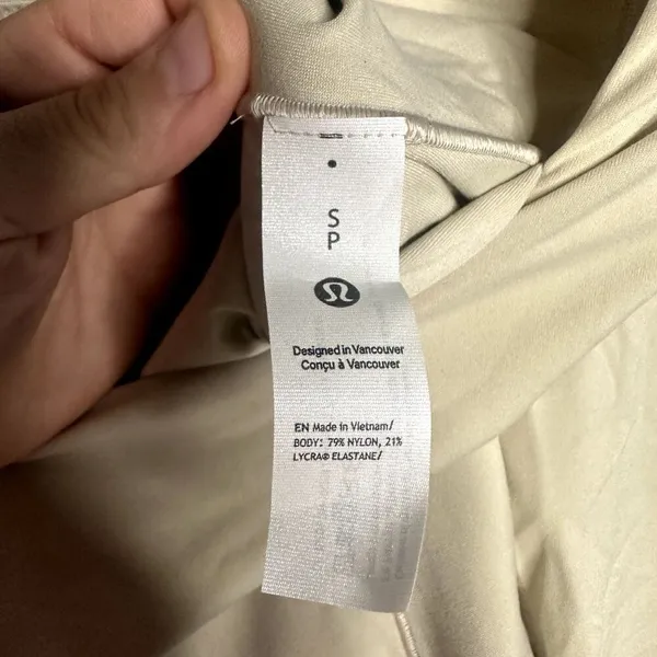 Lululemon Nulu Square Neck Long Sleeve Bodysuit Thong Cut NWT Size Small (MOVT) - Image 11
