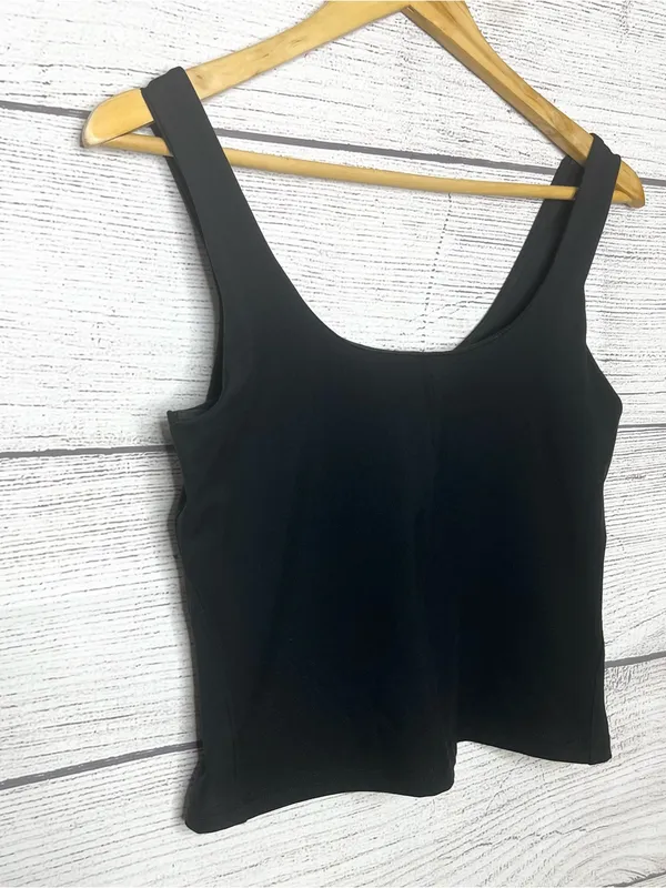 Yogalicious Black Lux Sevilla Bra Tank Scoop Neck Crop Top Size Medium - Image 4