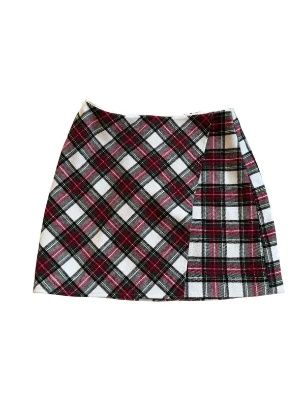 HOLLISTER Ultra High Rise Holiday Plaid Skirt Size Medium - Image 5