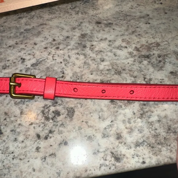 Fossil‎ Crossbody Bag bright Pink Leather Adjustable Strap Key Accent - Image 14