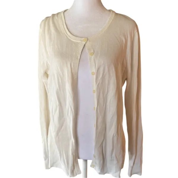 Old Navy Elegant Women's Buttoned Down Sweater Sz M - Image 6