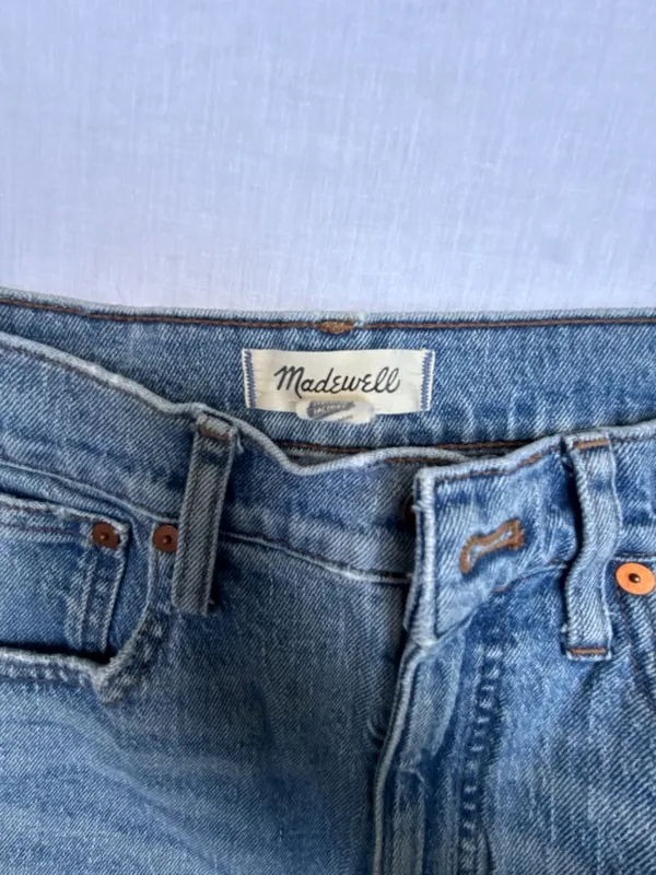 Madewell The Perfect Vintage Straight Jean Size 26 - Image 2