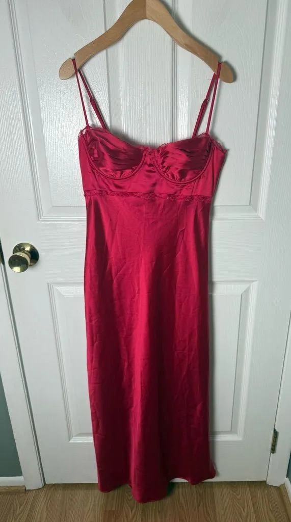 ASTR The Label Florianne Satin Maxi Dress XS - Image 2