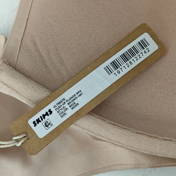 Skims Ultimate Push Up Plunge Bra Mica 36DDD - Image 4