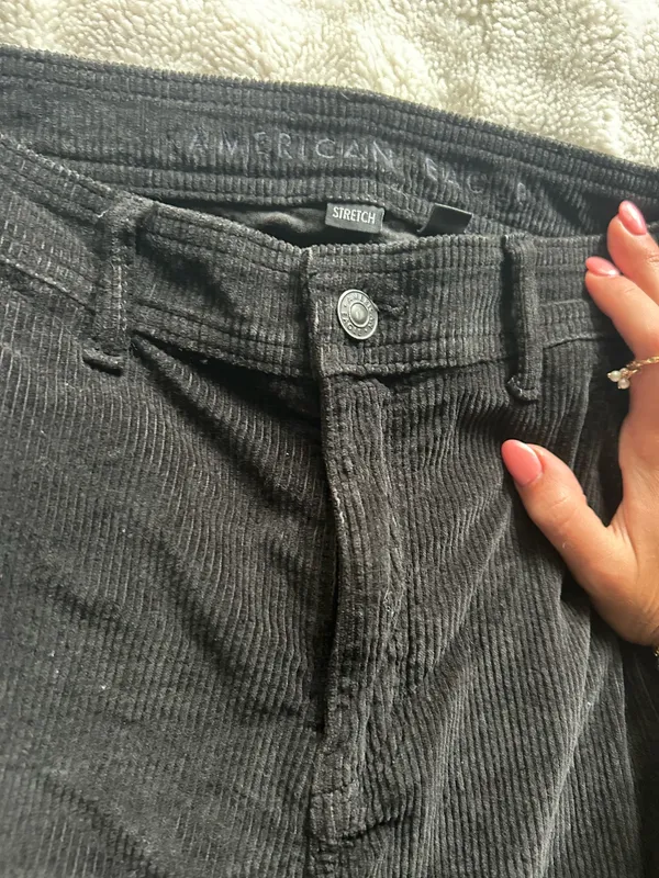 American Eagle Corduroy Cargo Pants - Image 5