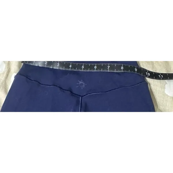 Aerie navy flare pants - Image 4