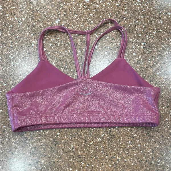 Beyond Yoga Sparkling Pink sports Bra size Small - Image 2
