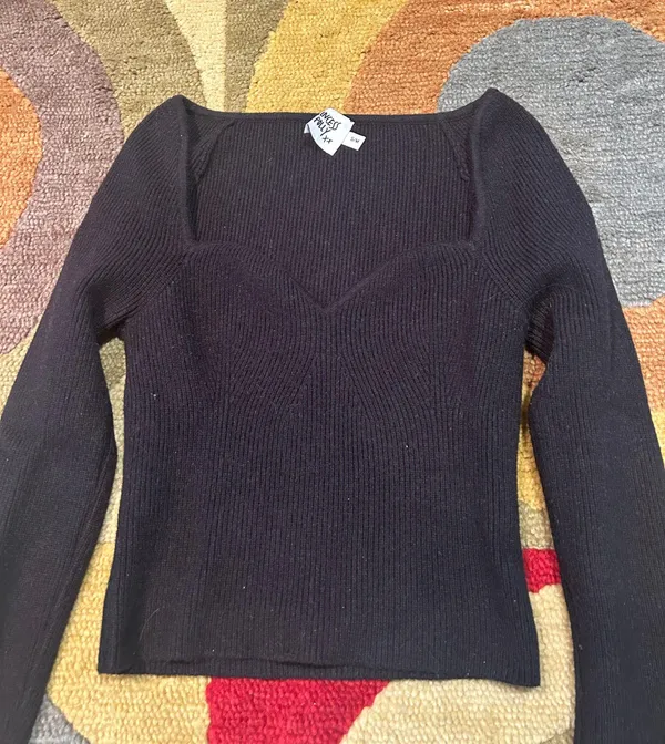 Princess Polly Black Sweater Knit Ribbed Sweetheart Neck Crop Top Size Small - Image 2
