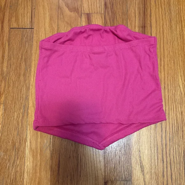 Forever 21 Crop pink tube top with design - Image 2