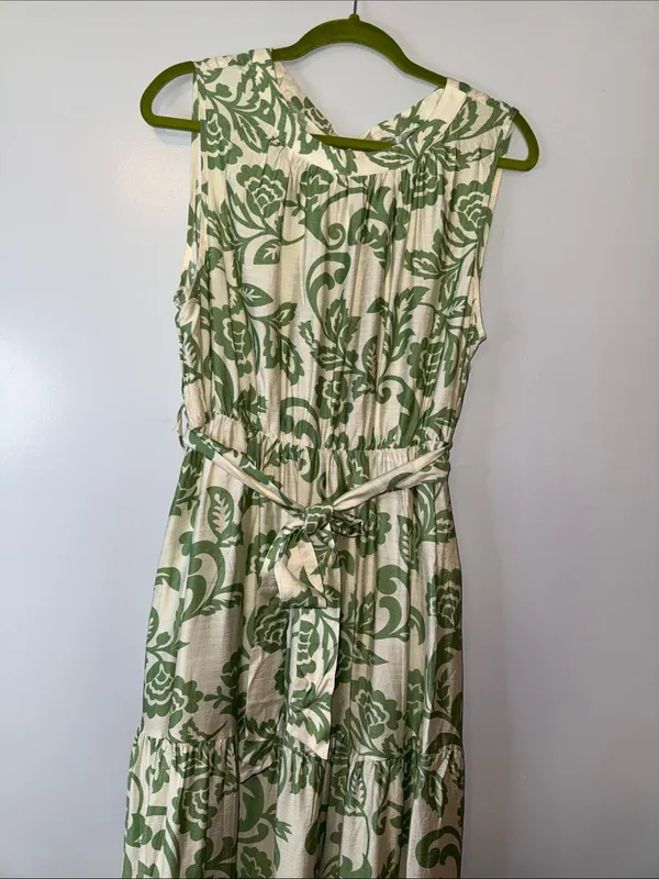 Sleeveless Cream Maxi Dress with Green Floral Print and Waist Tie - Image 5