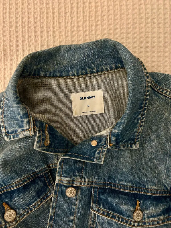 Old Navy Oversized Raw Hem Jean Jacket  - Image 2